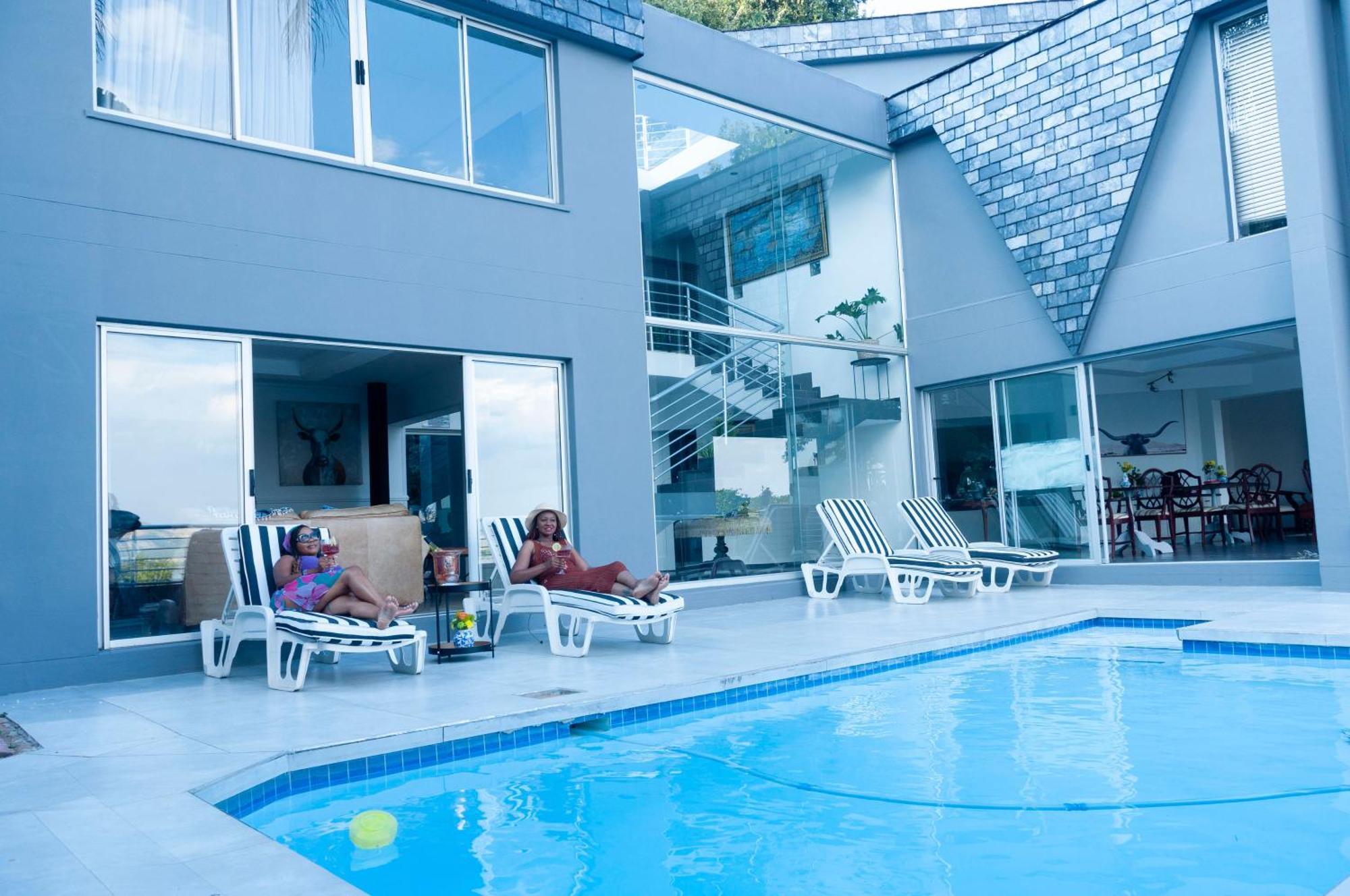 129Inharties Lodge And Spa Hartbeespoort Buitenkant foto